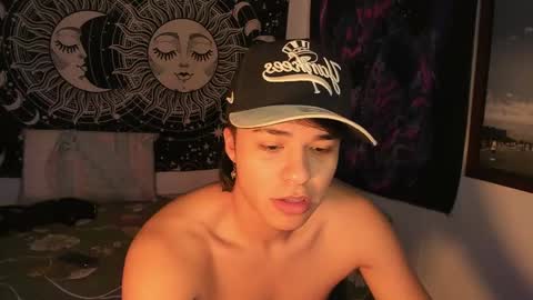 Snapshot of victorino_jhonson chatting on 25, 12, 2024 Victorino Jhonson online show from 25, 12, 2024