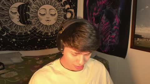 Snapshot of victorino_jhonson chatting on 25, 1, 2025 Victorino Jhonson online show from 25, 1, 2025