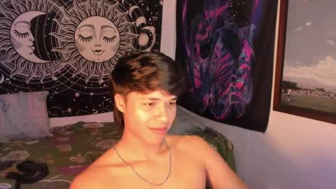 Snapshot of victorino_jhonson chatting on 8, 3, 2025 Victorino Jhonson online show from 8, 3, 2025