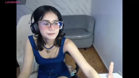 Snapshot of victorycat_v chatting on 28, 4, 2026 Live 1000pm 600am COLOMBIAN HOUR online show from 28, 4, 2026