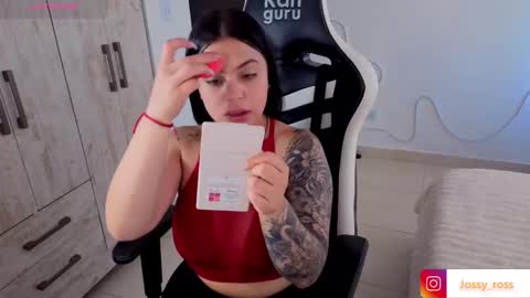 V  I C  T O R I A  online show from 21, 3, 2026