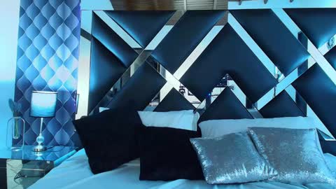 victtoria lee online show from 11, 1, 2025