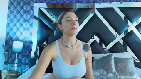 victtoria lee online show from 14, 1, 2025