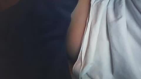 Snapshot of vicvictoree chatting on 4, 11, 2025 vicvictoree online show from 4, 11, 2025