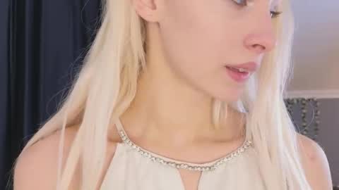 Eva online show from 25, 4, 2026
