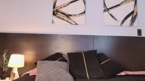 Snapshot of viennamilf chatting on 3, 2, 2026 Vienna online show from 3, 2, 2026