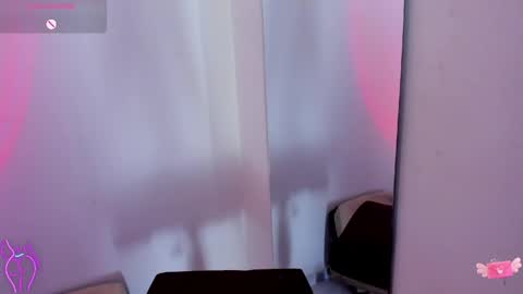 viioleett_cum online show from 19, 5, 2026