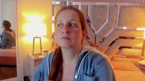 Snapshot of viioletamora chatting on 8, 12, 2024 Violeta online show from 8, 12, 2024