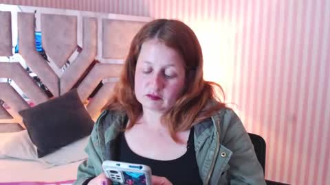 Snapshot of viioletamora chatting on 27, 12, 2024 Violeta online show from 27, 12, 2024