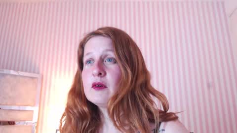 Snapshot of viioletamora chatting on 28, 12, 2024 Violeta online show from 28, 12, 2024