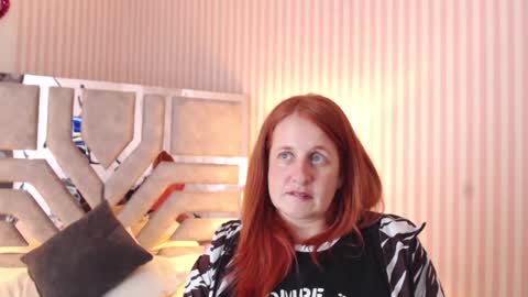 Snapshot of viioletamora chatting on 31, 12, 2024 Violeta online show from 31, 12, 2024