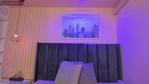 Viiolett online show from 22, 10, 2025