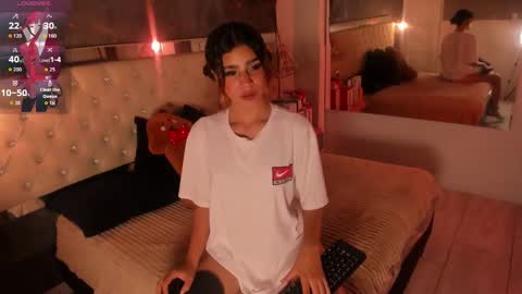 Violet online show from 15, 9, 2025