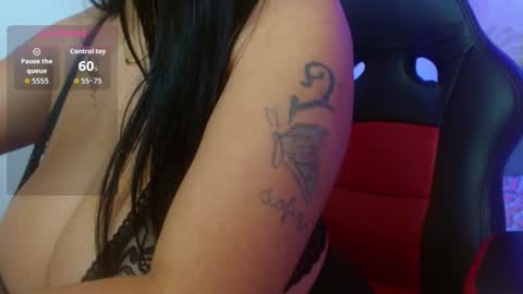 viioleta online show from 4, 11, 2025