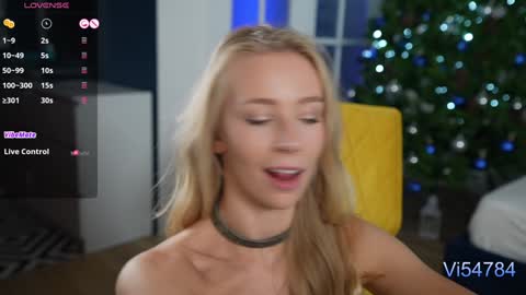 vika54784 online show from 19, 12, 2024