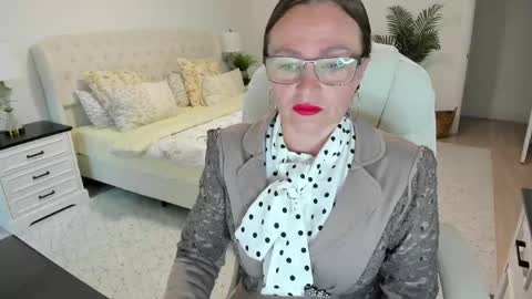 Ukrainian-woman online show from 3, 6, 2026