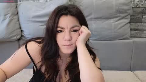 Snapshot of vika_loves_you chatting on 6, 10, 2025 follow my fansly online show from 6, 10, 2025