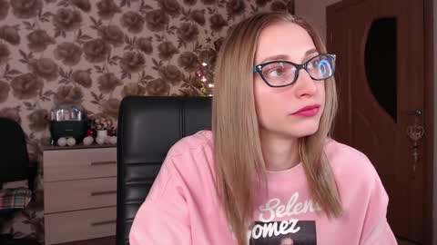 Vika online show from 23, 12, 2024