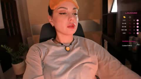 Viki Bellson online show from 12, 9, 2025