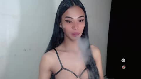 Snapshot of vikkylustfull chatting on 1, 2, 2025 vikkylustfull online show from 1, 2, 2025