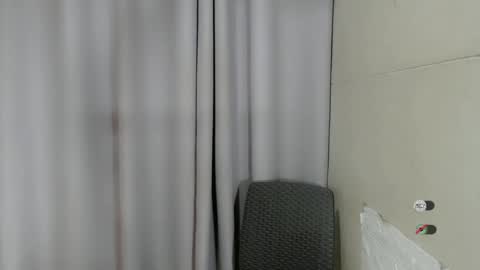 Snapshot of vikkylustfull chatting on 21, 2, 2025 vikkylustfull online show from 21, 2, 2025