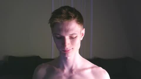 Max online show from 28, 9, 2025