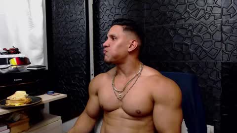 Viktor Herrera online show from 26, 2, 2025