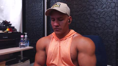 Viktor Herrera online show from 28, 9, 2025