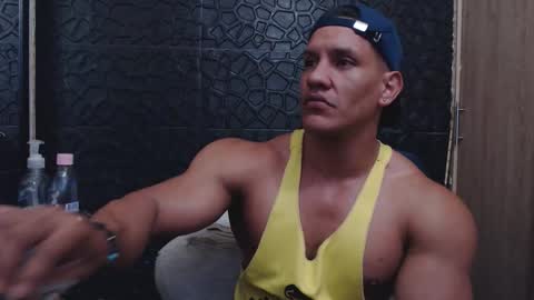 Viktor Herrera online show from 22, 12, 2025