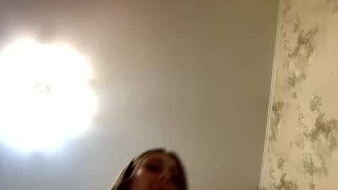 Snapshot of viktoria9898 chatting on 9, 1, 2025 Sweett online show from 9, 1, 2025