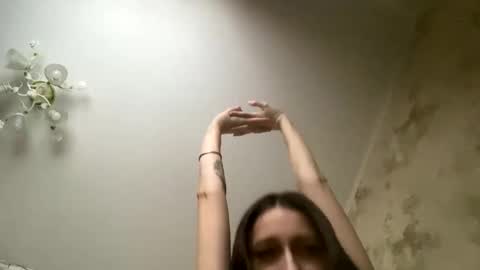 Snapshot of viktoria9898 chatting on 11, 2, 2025 Sweett online show from 11, 2, 2025