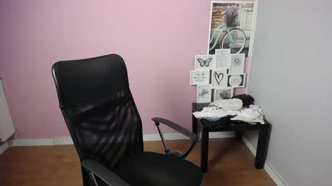 viktoria_lovely online show from 13, 2, 2025