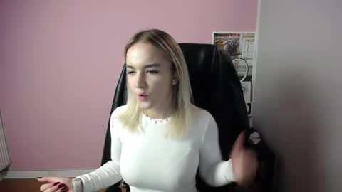 viktoria_lovely online show from 21, 10, 2025