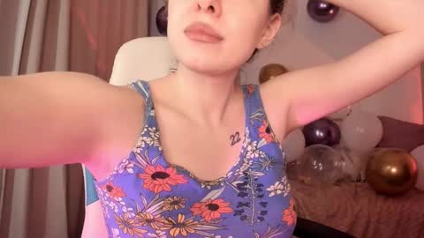 Snapshot of viktoria_sullivans chatting on 28, 10, 2025 Vikky online show from 28, 10, 2025