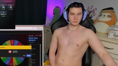 Vincent Strong online show from 20, 12, 2025