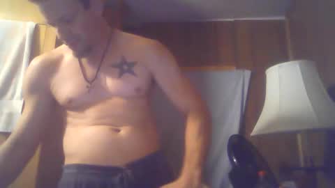 Snapshot of vincent_shaine chatting on 6, 11, 2025 vincent_shaine online show from 6, 11, 2025