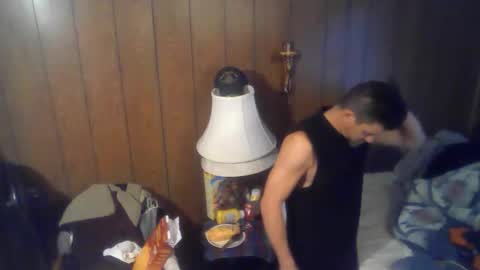 Snapshot of vincent_shaine chatting on 14, 12, 2025 vincent_shaine online show from 14, 12, 2025