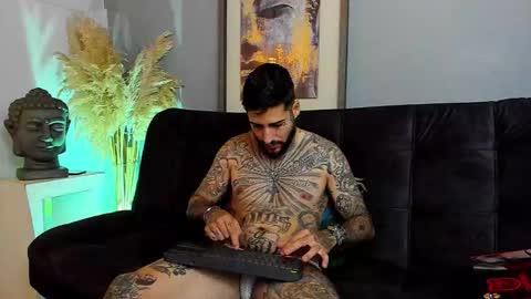 Vincent Sartori online show from 3, 12, 2025