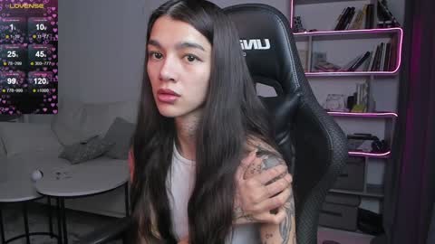 vinkitinkii online show from 14, 1, 2025