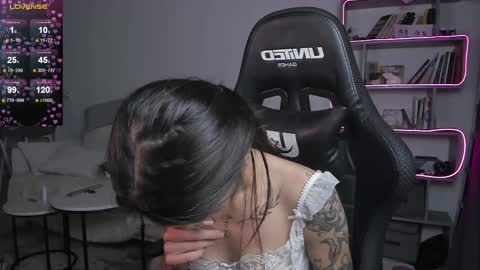 vinkitinkii online show from 21, 2, 2025