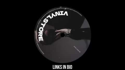 Diva Silvia online show from 1, 3, 2025