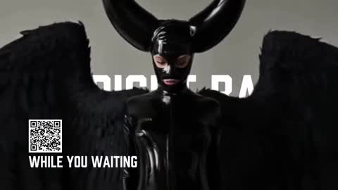 Diva Silvia online show from 17, 10, 2025