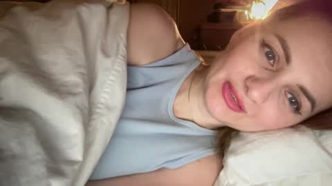 Snapshot of viola_1 chatting on 7, 3, 2026 Funny girl online show from 7, 3, 2026