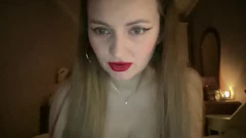 Snapshot of viola_1 chatting on 19, 3, 2026 Funny girl online show from 19, 3, 2026