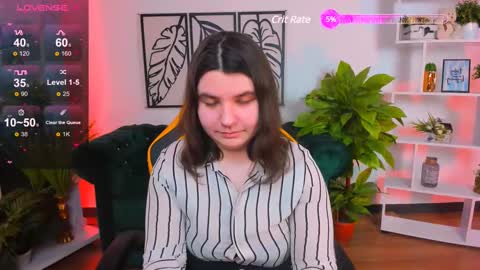 Snapshot of viola__shy chatting on 7, 3, 2025 Viola online show from 7, 3, 2025