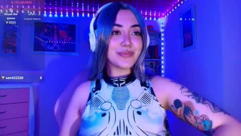 violet online show from 25, 11, 2025