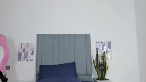 Snapshot of violet_24__ chatting on 13, 1, 2025 Violet online show from 13, 1, 2025