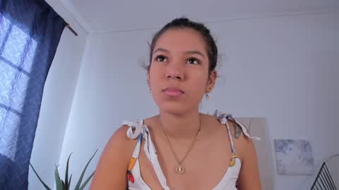 Snapshot of violet_24__ chatting on 29, 1, 2025 Violet online show from 29, 1, 2025