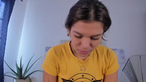 Snapshot of violet_24__ chatting on 30, 1, 2025 Violet online show from 30, 1, 2025