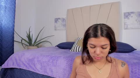 Snapshot of violet_24__ chatting on 7, 2, 2025 Violet online show from 7, 2, 2025